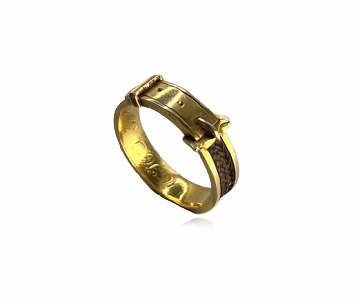 Momento Buckle Ring