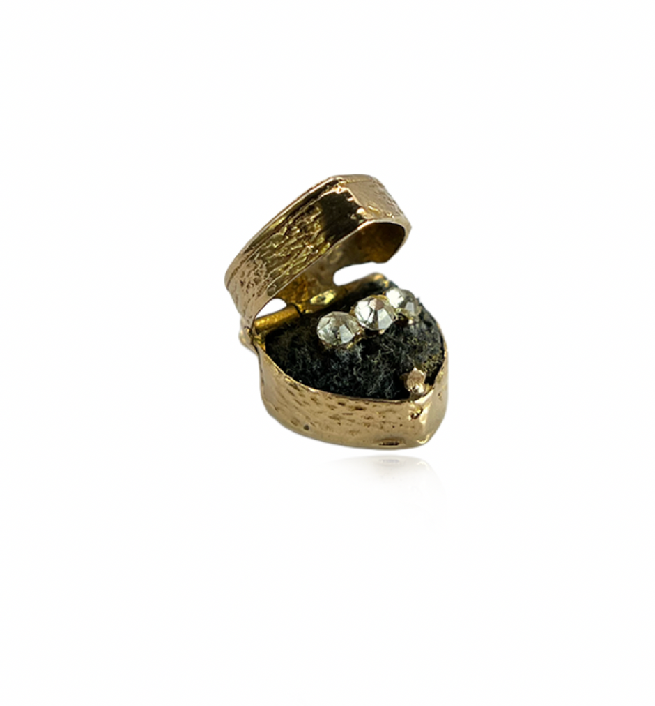 French Promise Ring in Heart Charm Box