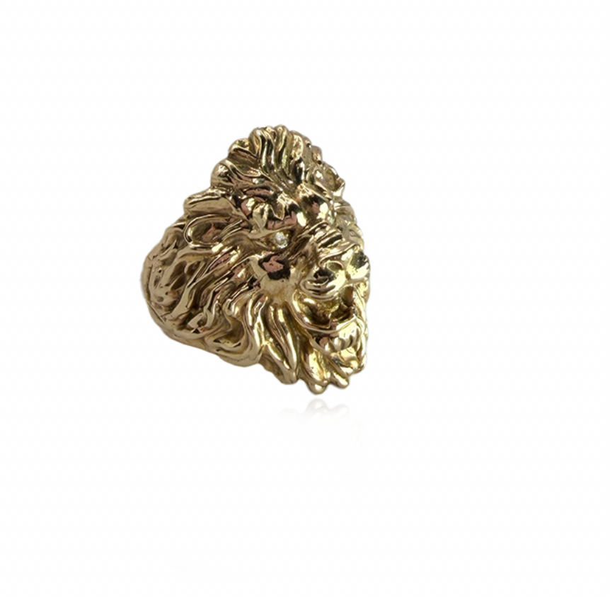 Gold Lion Ring with Diamond Eyes