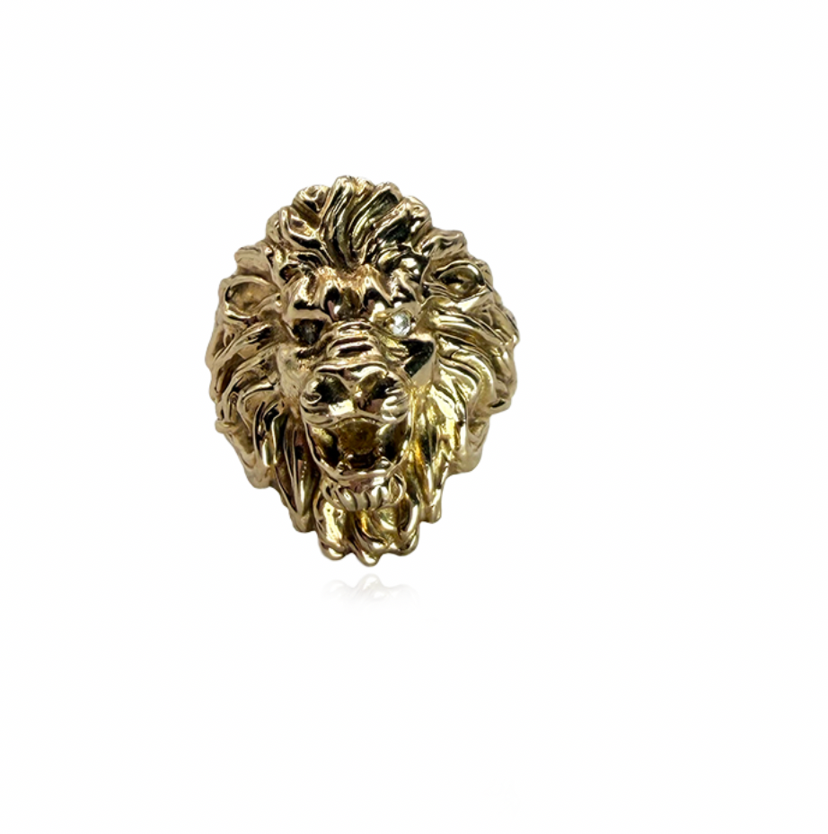 Gold Lion Ring with Diamond Eyes